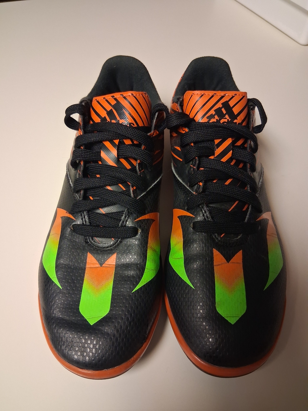 Adidas Boys Messi 15.3 Soccer Cleats Size 4Y